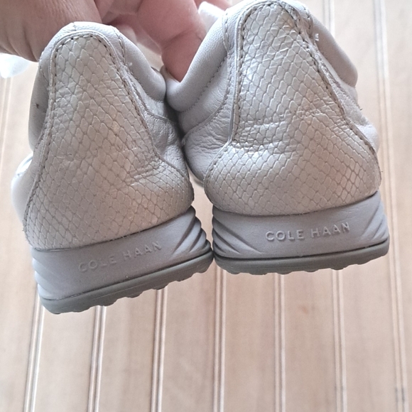 Cole Haan Grand.Os Soft Leather Lace-Up Classic Vintage Inspired Trainers - Picture 4 of 10